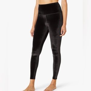 Beyond yoga Velvet Motion High Waisted Midi Legging NEW